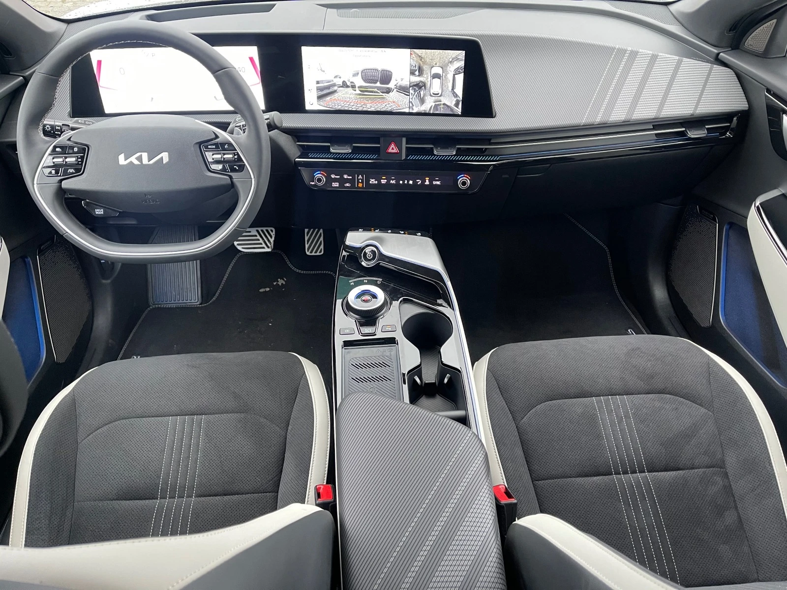 Kia EV6 GT-LINE\77KW\4X4\15KM Обява: — 10