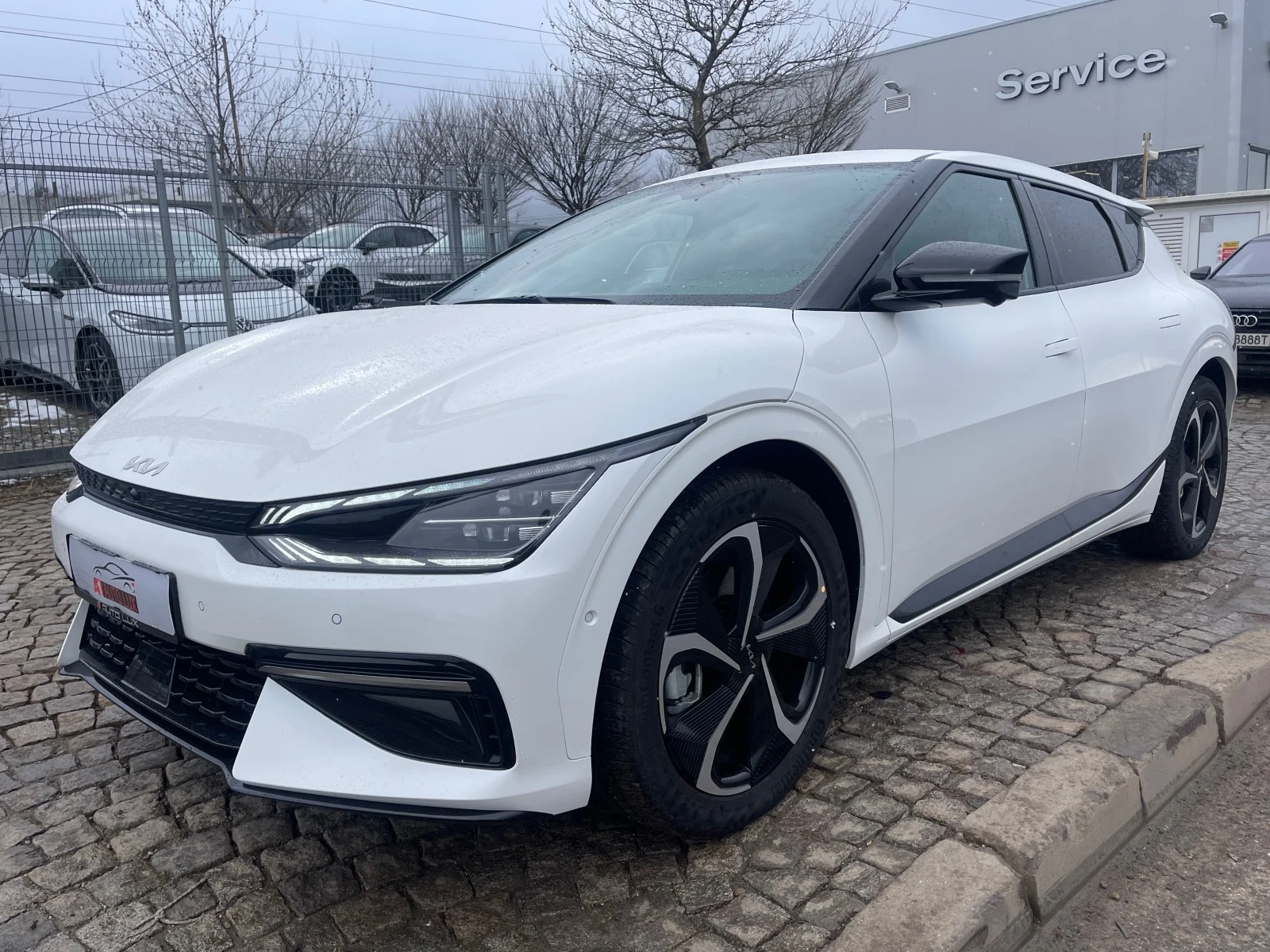 Kia EV6 GT-LINE\77KW\4X4\15KM Обява: — 6