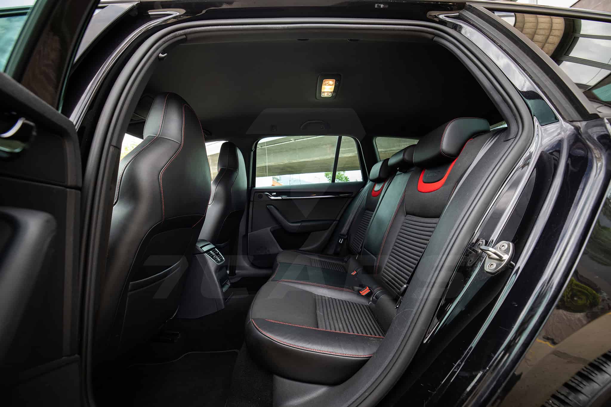 2015 Skoda Octavia — 12