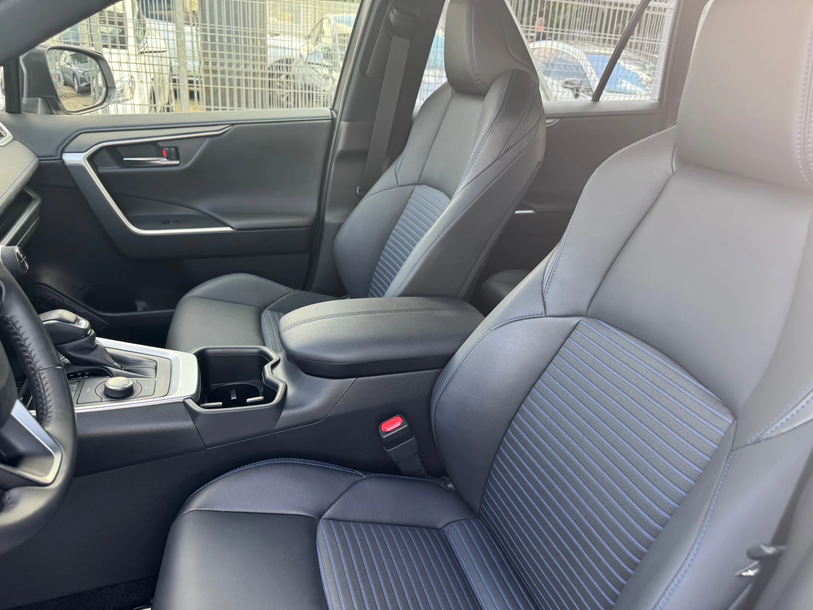 Toyota Rav4 Обява: 21752843495360266 — 13