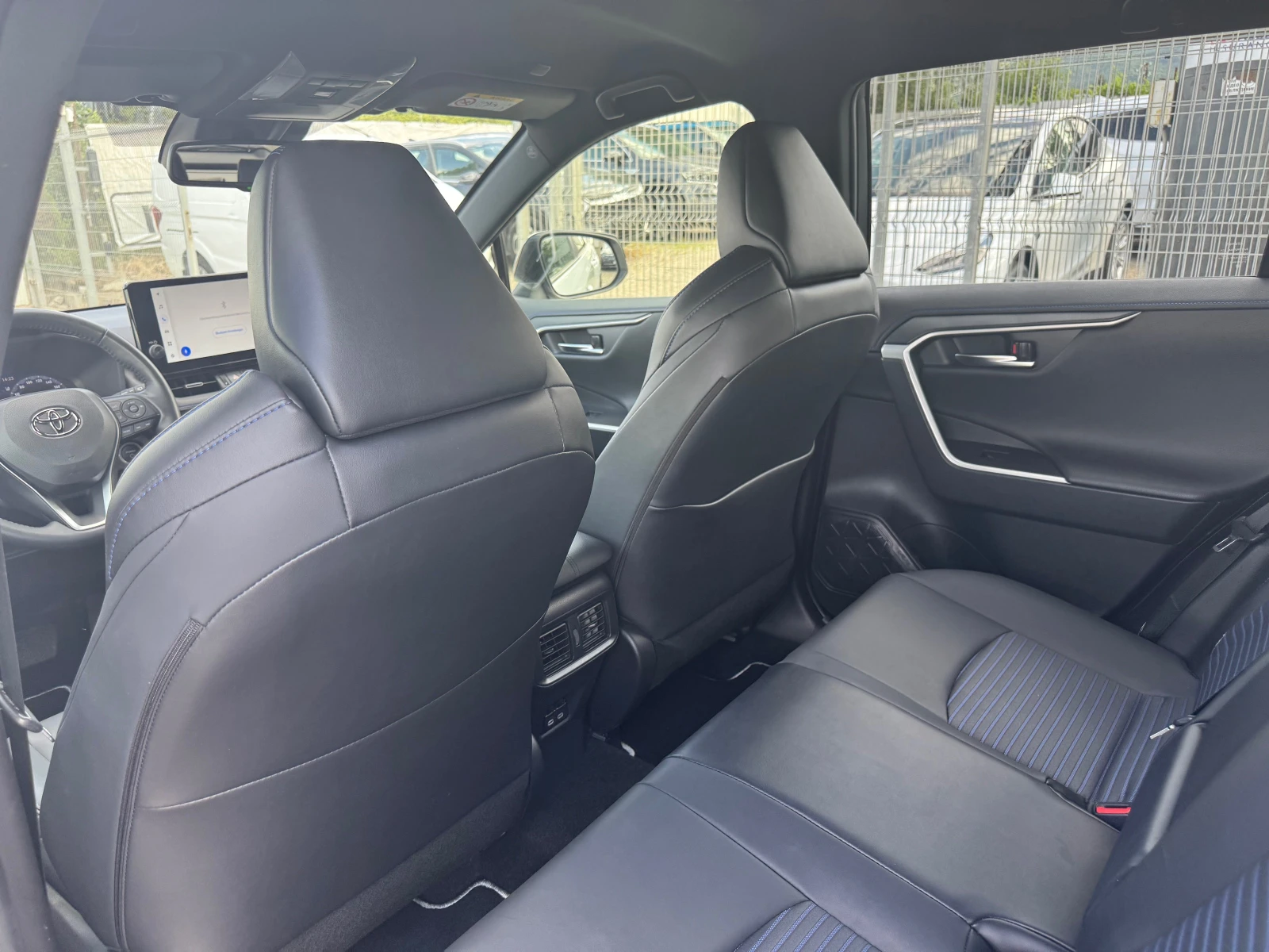 Toyota Rav4 Обява: 21752843495360266 — 12