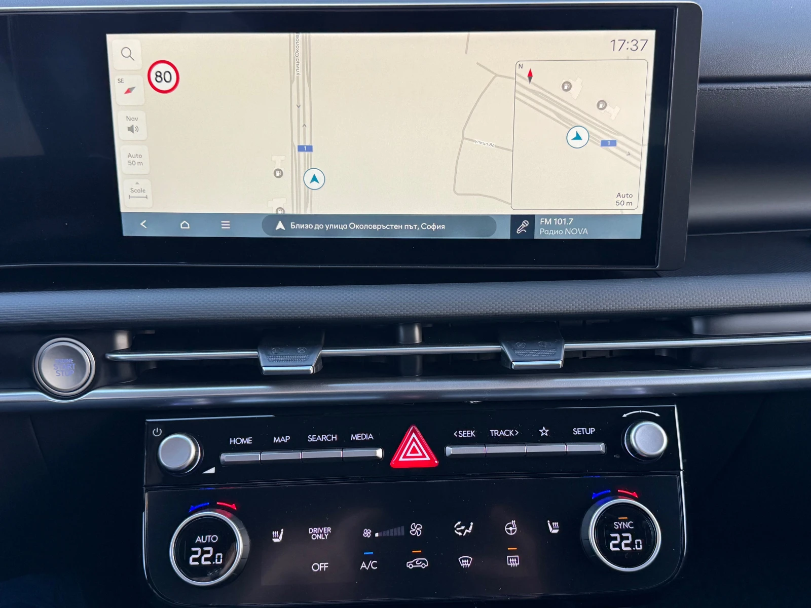 Hyundai Tucson Hybrid 215 — 14