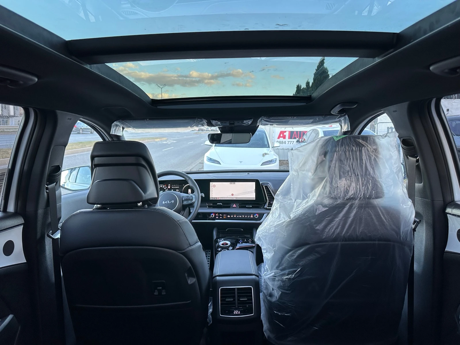 Kia Sportage GT-LINE/HYBRID-230к.с. Обява: — 13