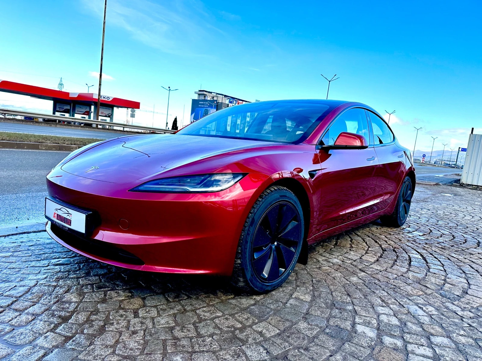 Tesla Model 3 2024-Performance-510/518/350 — 10
