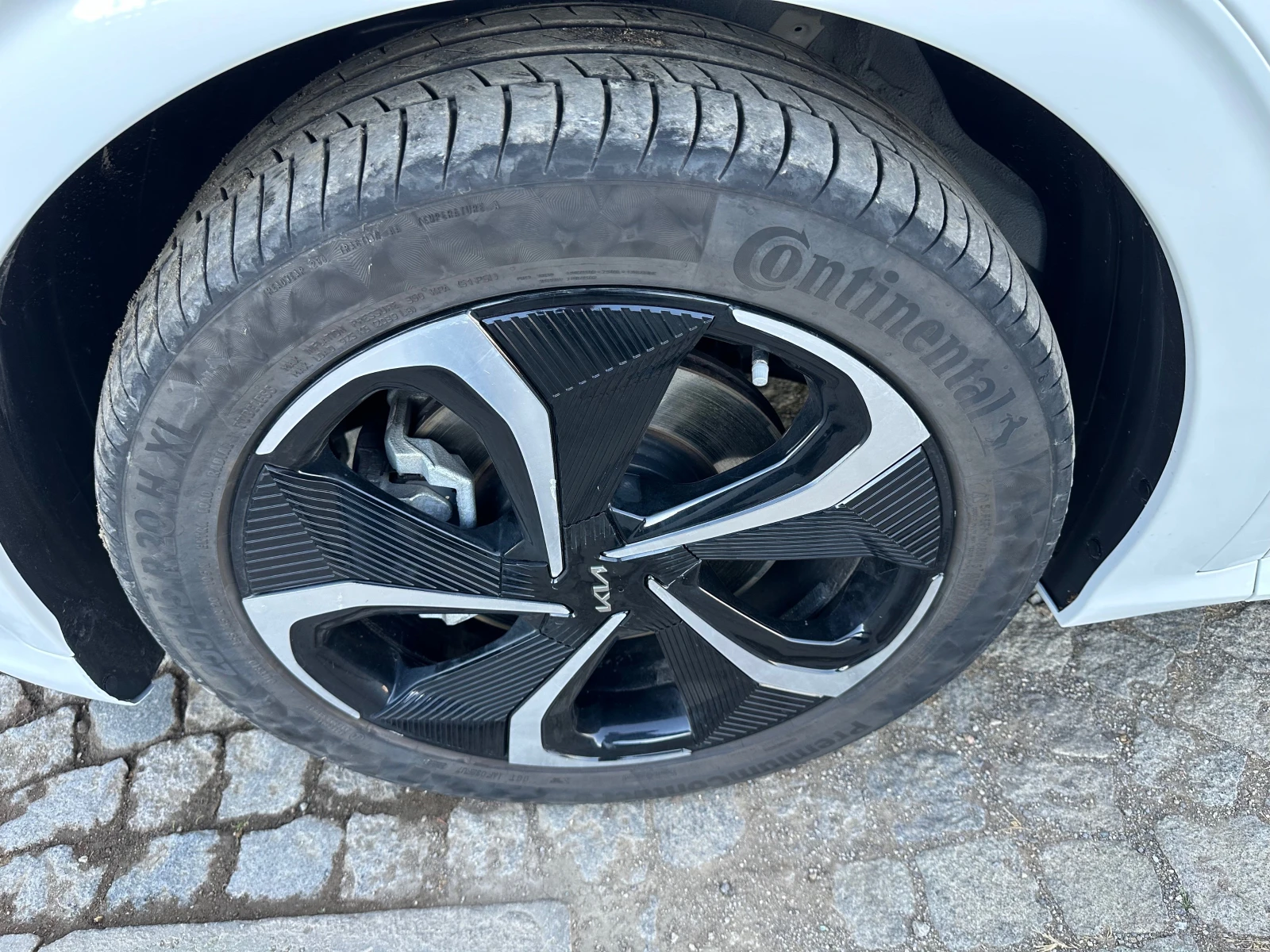 Kia EV6 GT-line/Panorama/4x4 Обява: — 9