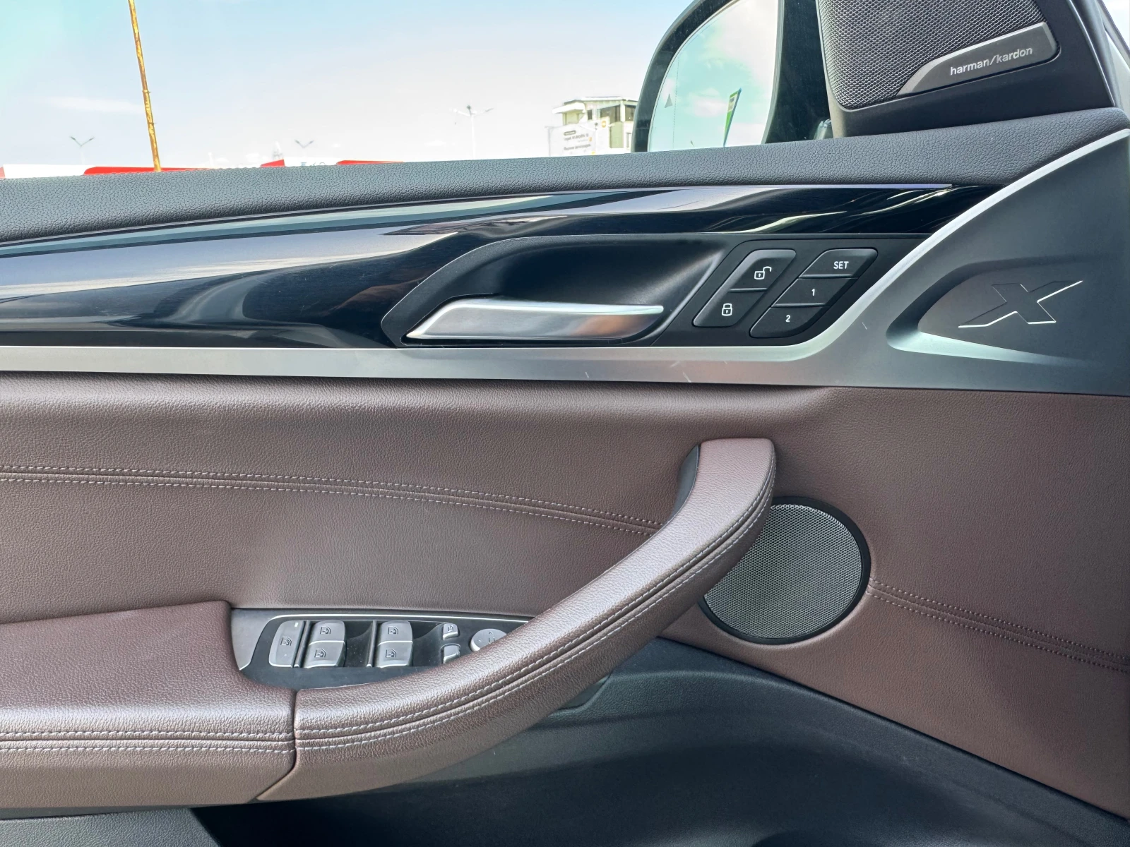 BMW X3 X DRIVE — 8