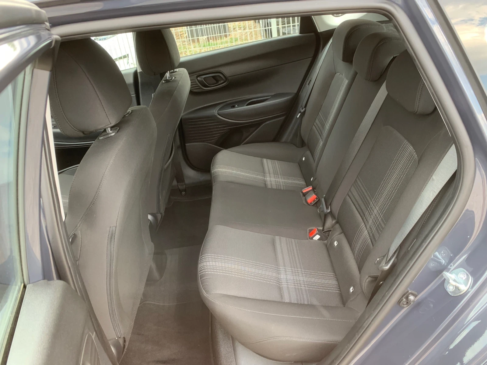 Hyundai I20 75k.c. Обява: — 12