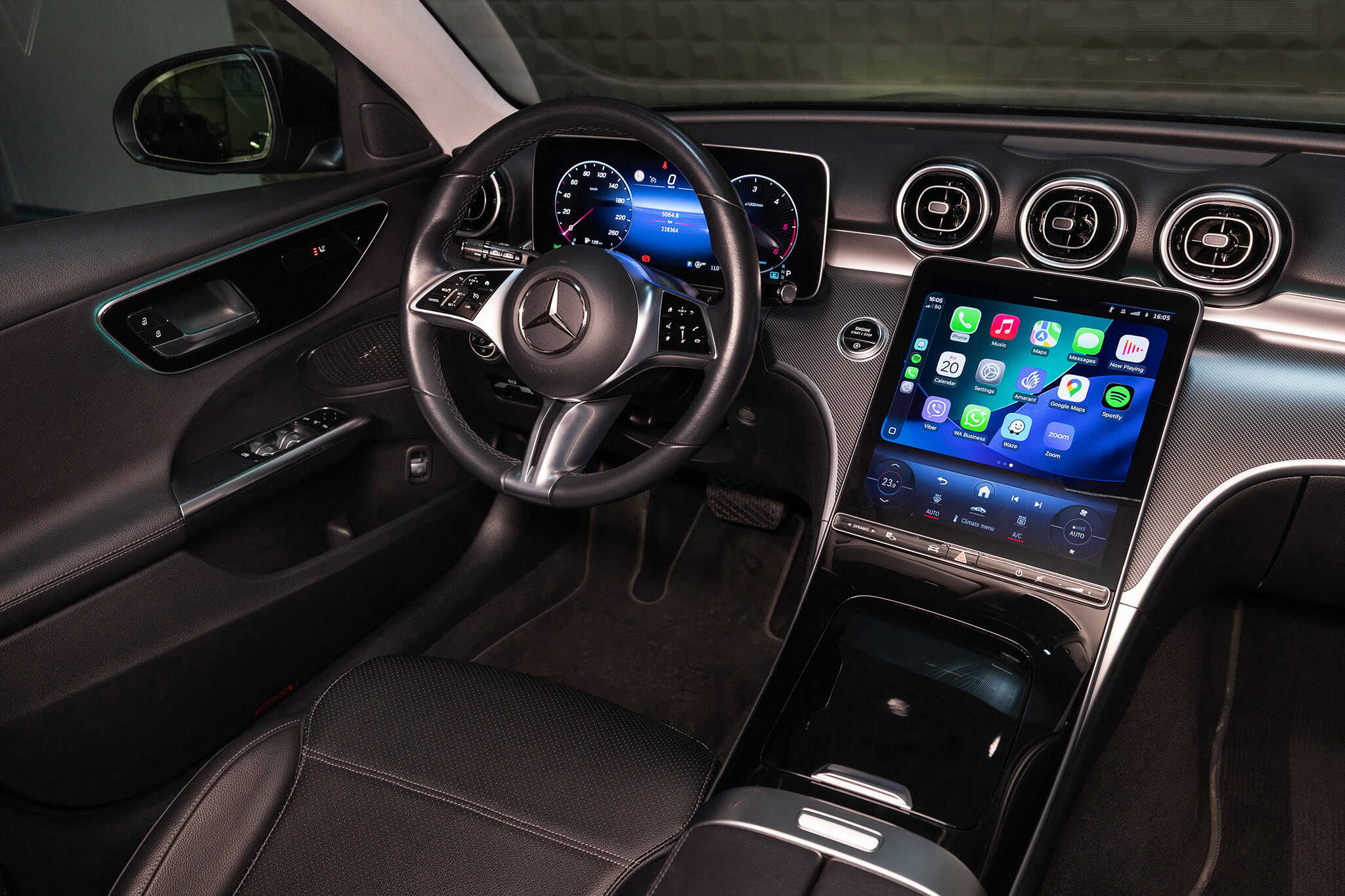 2021 Mercedes-Benz C 300 d AMG Line EQ Boost — 9