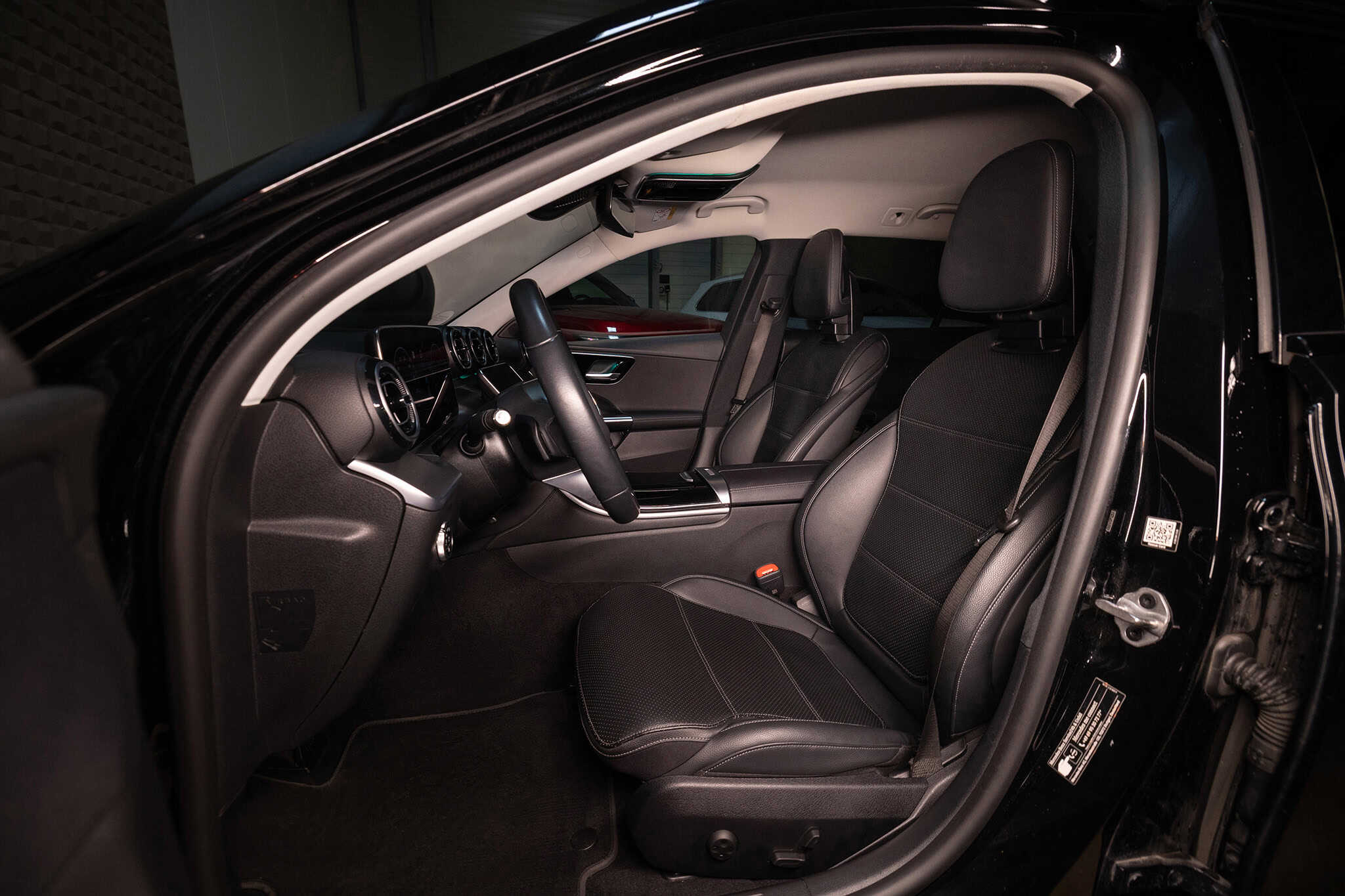 2021 Mercedes-Benz C 300 d AMG Line EQ Boost — 7