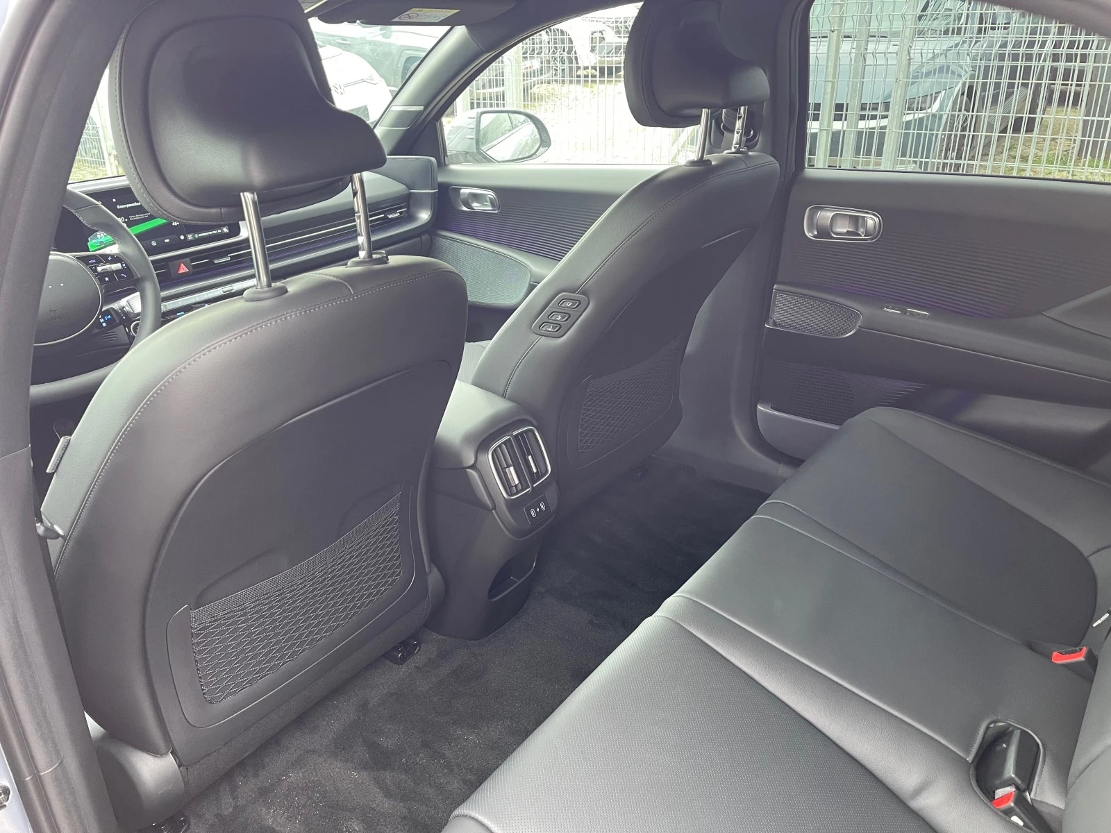 Hyundai Ioniq 6 4x4/77, — 13