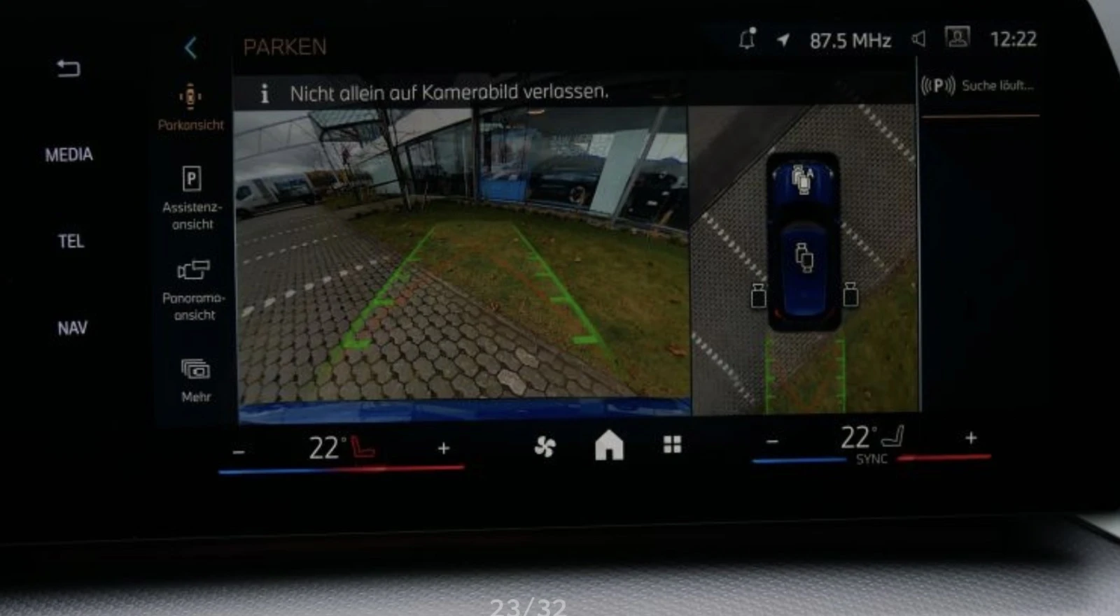 BMW iX 1\64kw Обява: — 13