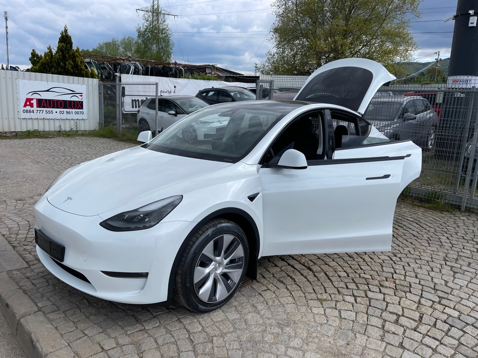 Tesla Model Y 5km!!! — 9