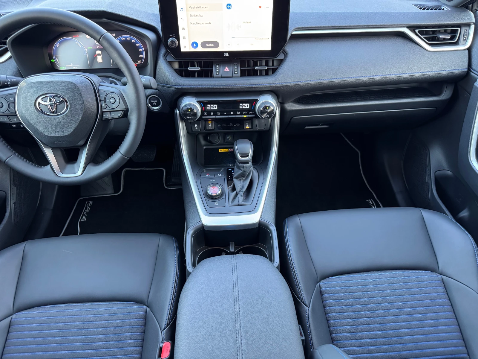 Toyota Rav4 5km/2.5-4x4/360/JBL Обява: — 15