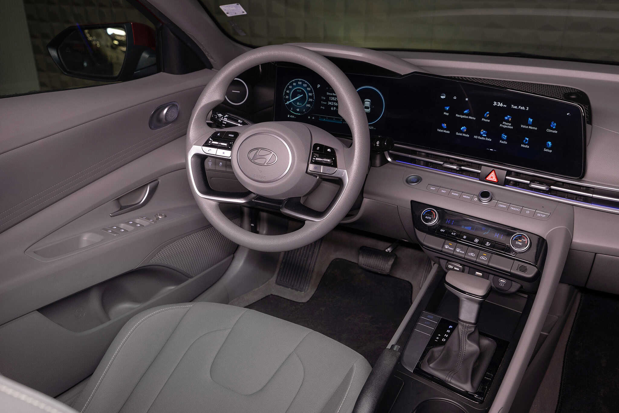 2024 Hyundai Elantra — 9