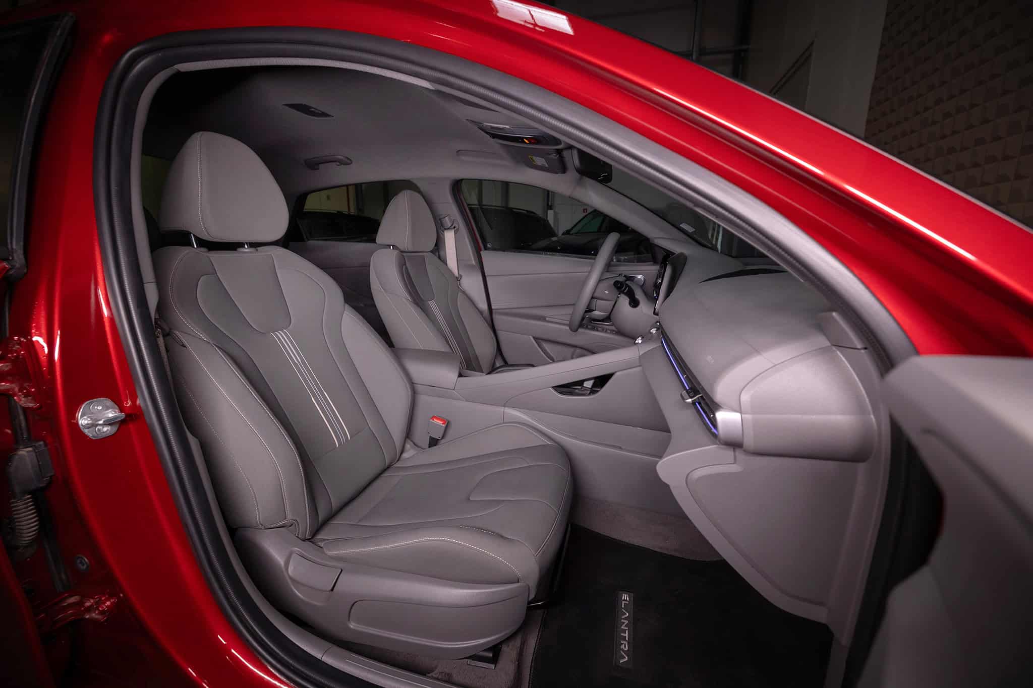 2024 Hyundai Elantra — 8