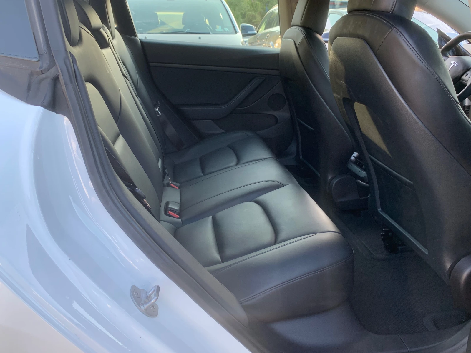 Tesla Model 3 Обява: — 11