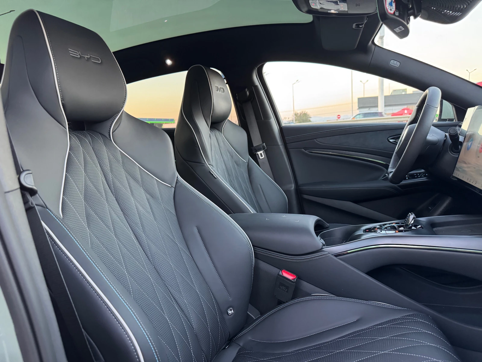 BYD Seal Seal Excellence — 9