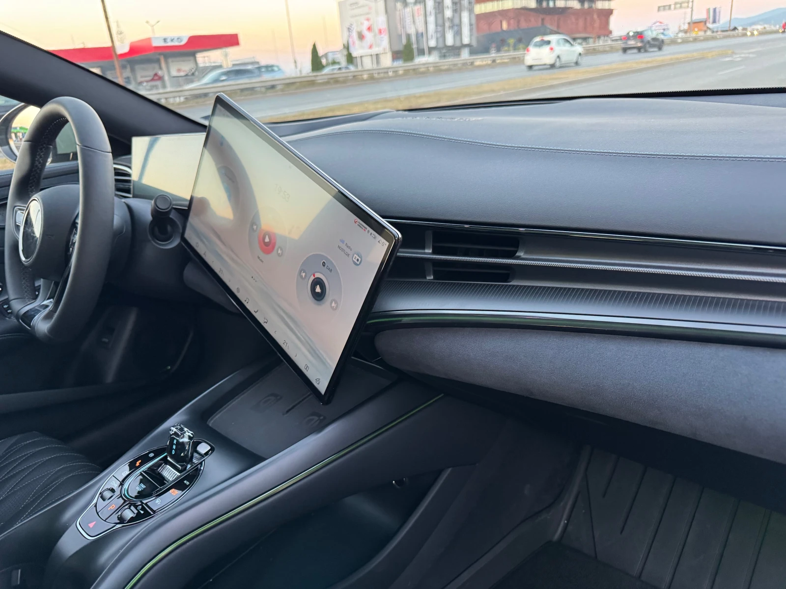 BYD Seal Seal Excellence — 8