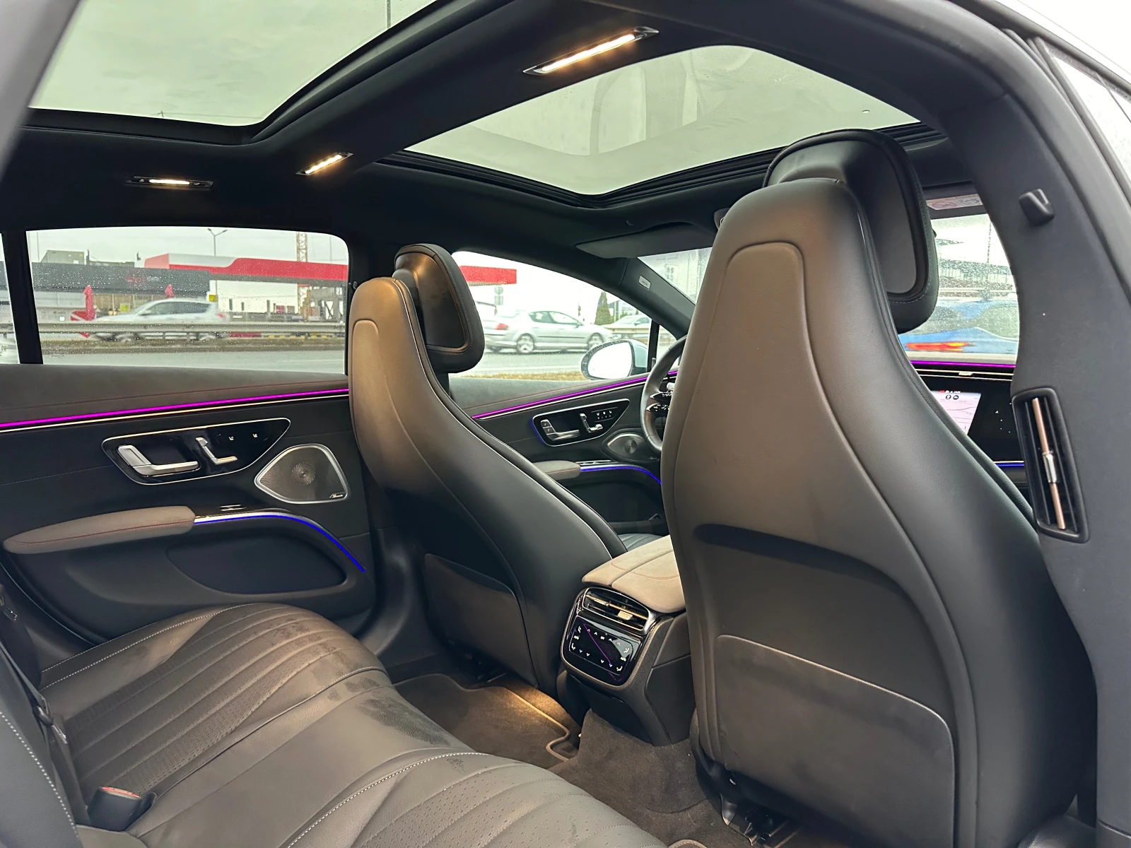 Mercedes-Benz EQS EQS 450 — 15