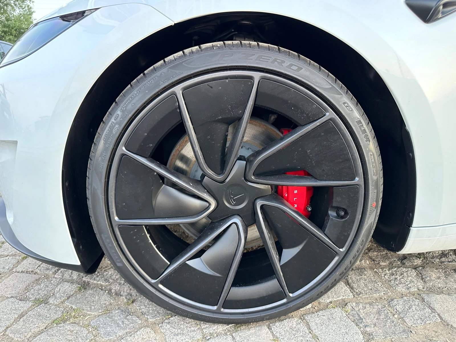 Tesla Model 3 Performance-2025 — 7