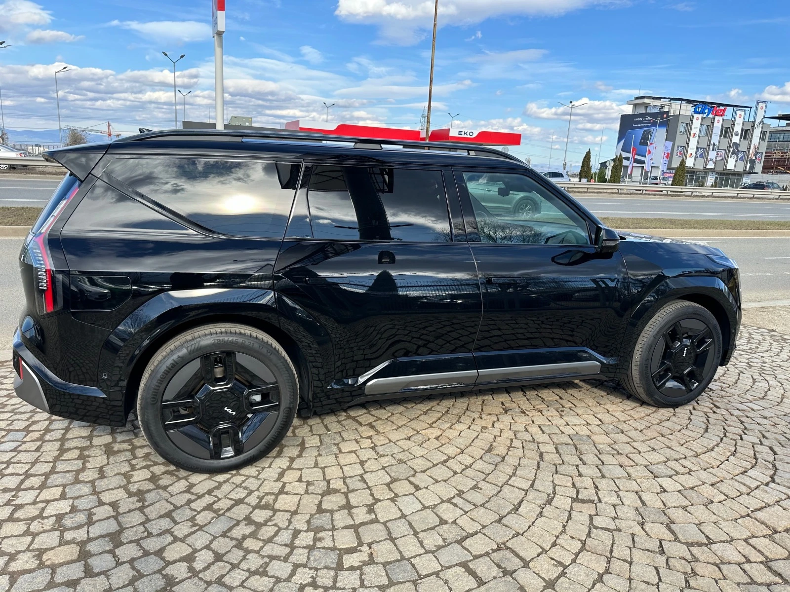 Kia EV9 GT-line Обява: — 7