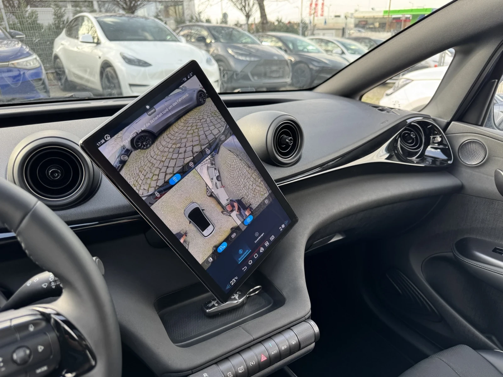 BYD Dolphin Design/60Kw/Panorama/360/Keyless/Led Обява: — 13