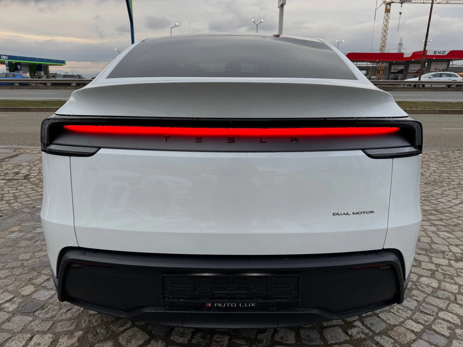 Tesla Model Y Juniper-2025\Standart, — 9