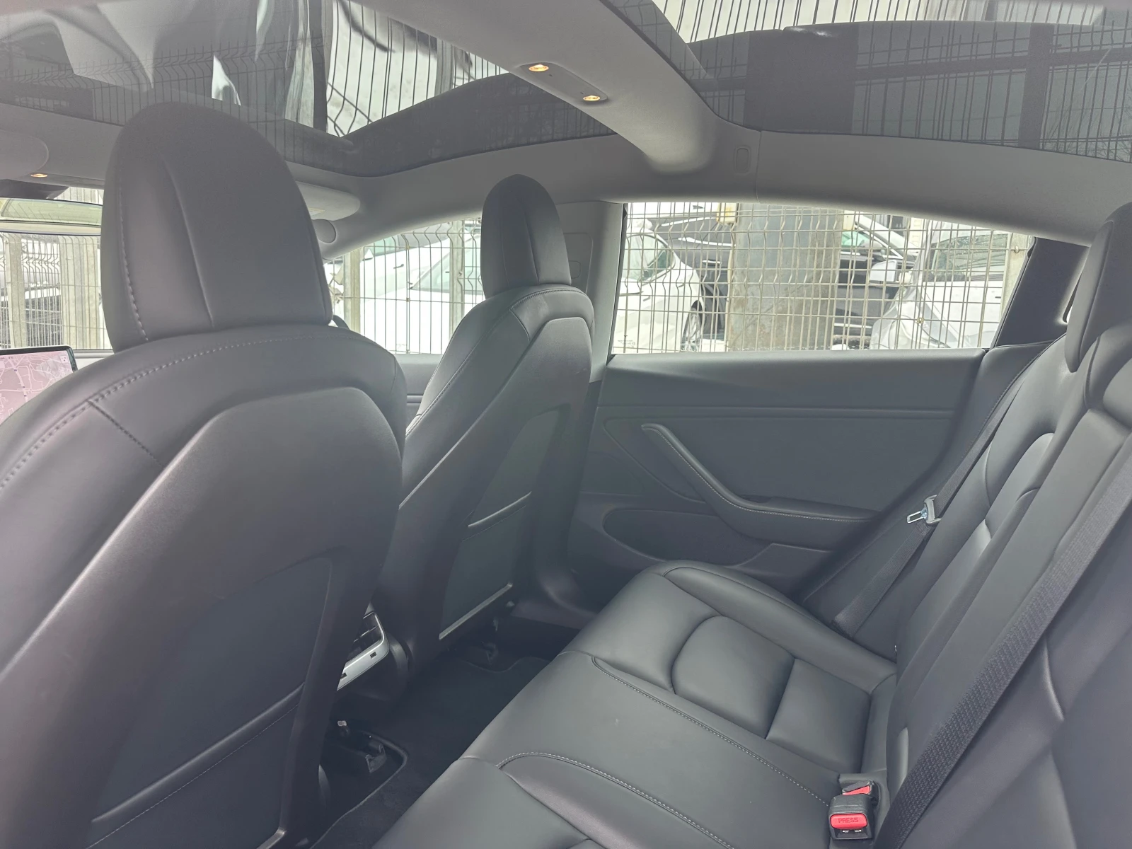 Tesla Model 3 Long — 11