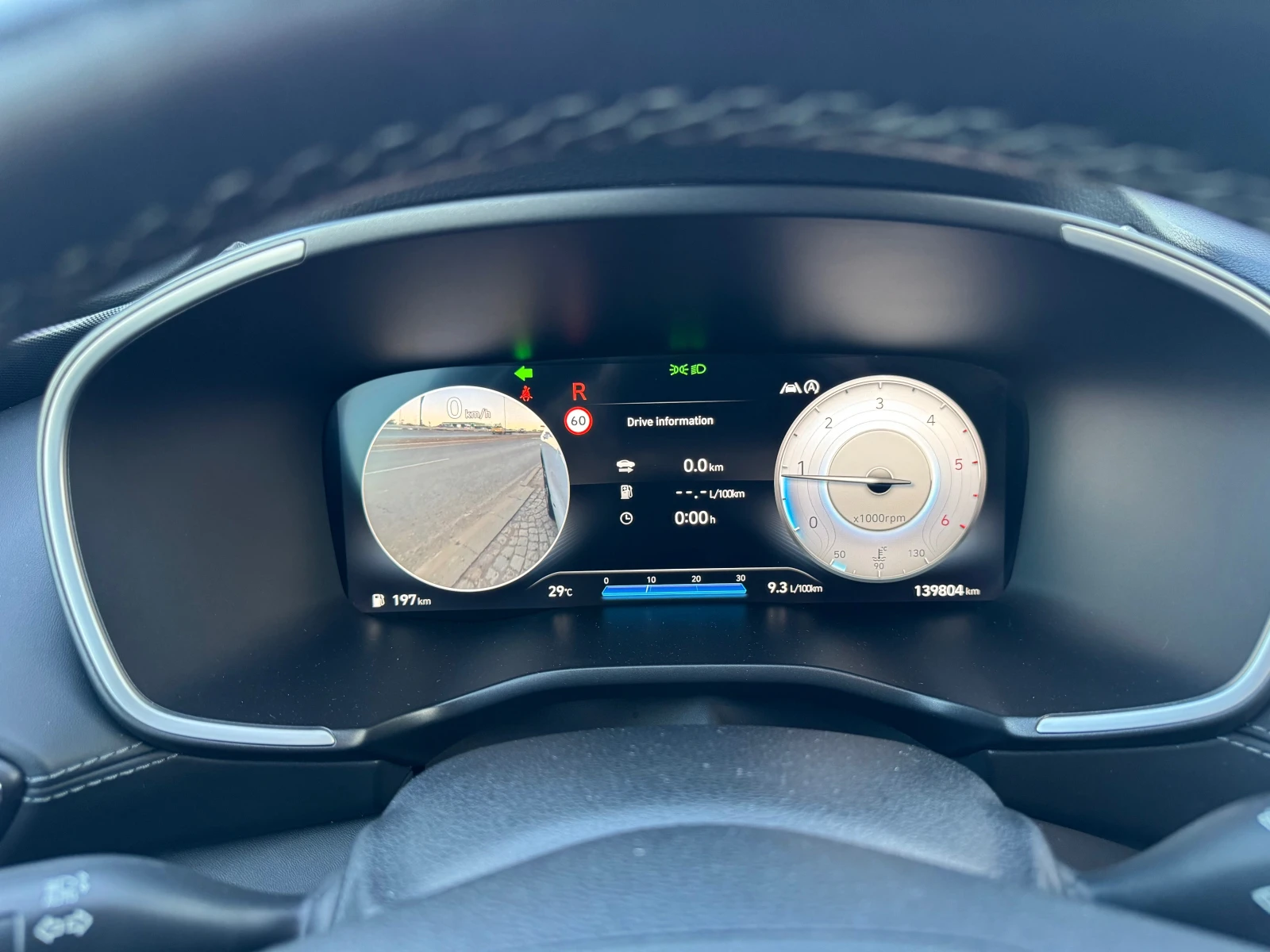 Hyundai Santa fe 6+ — 10