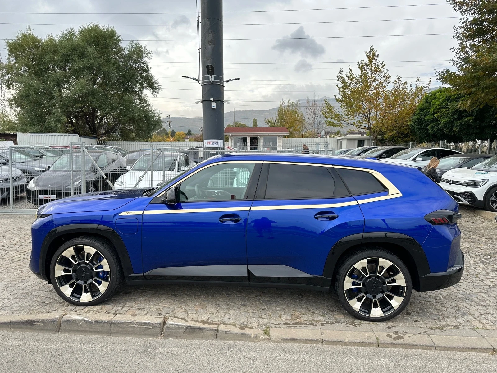 2024 BMW XM Individual — 4