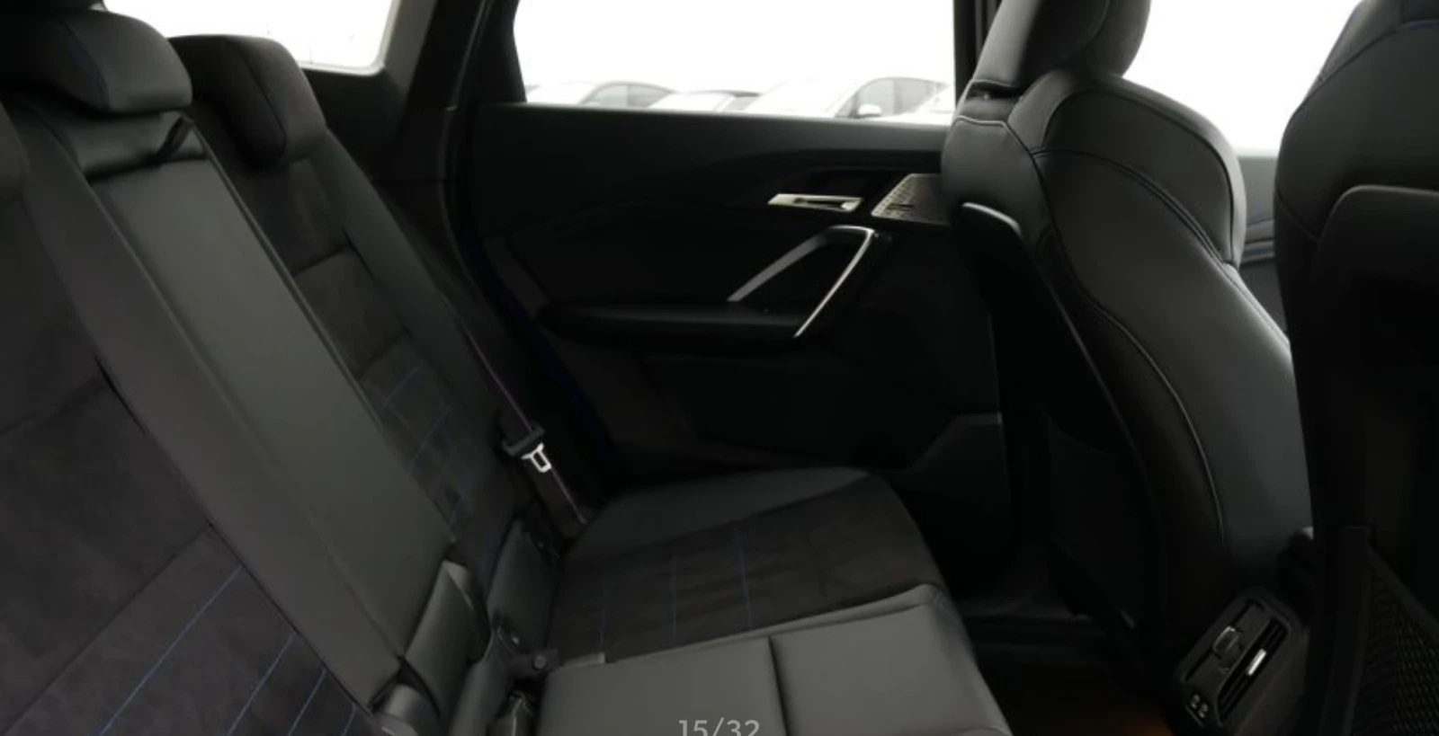 2024 BMW iX1 xDrive30 64 kWh — 14