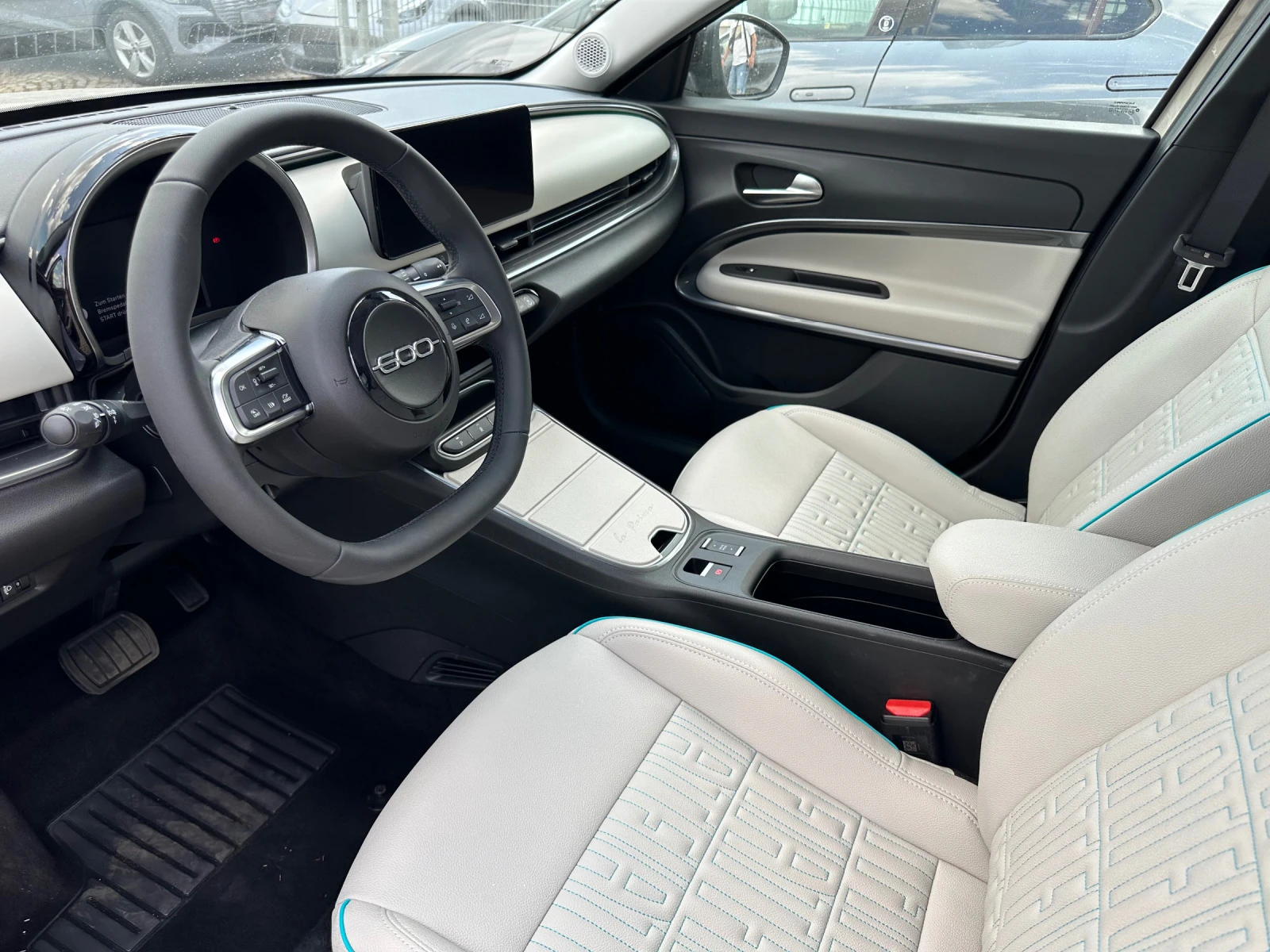 Fiat 600 e/LaPrima/PDC/Massage/Kamera Обява: — 8