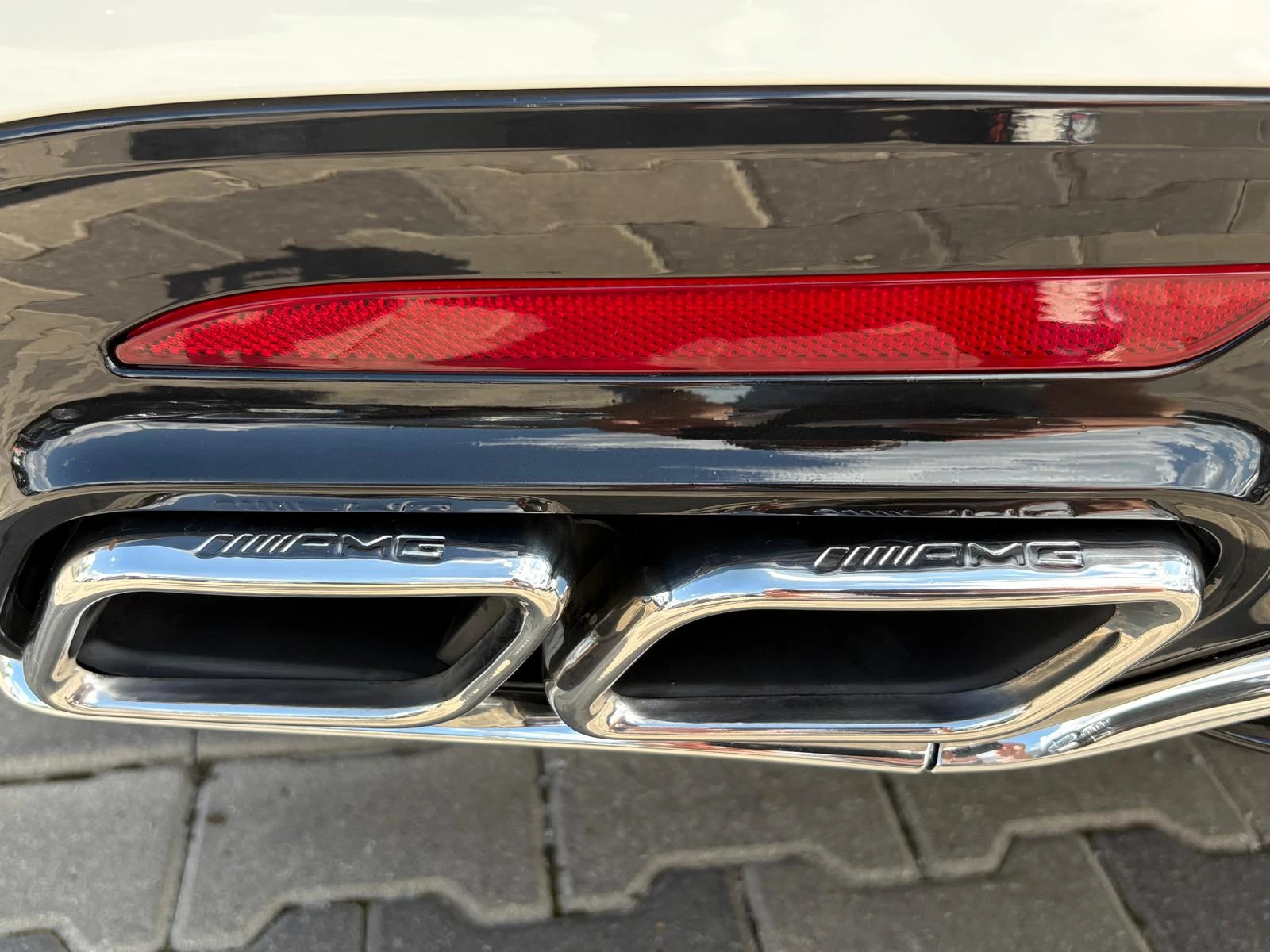 Mercedes-Benz S 63 AMG — 8