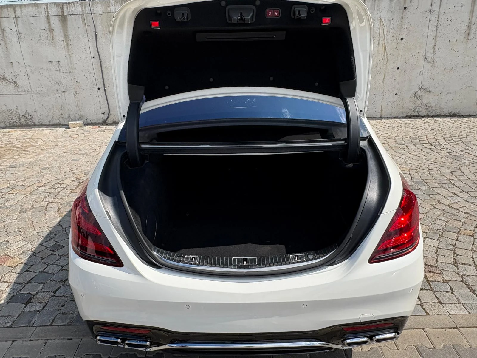 Mercedes-Benz S 63 AMG — 16