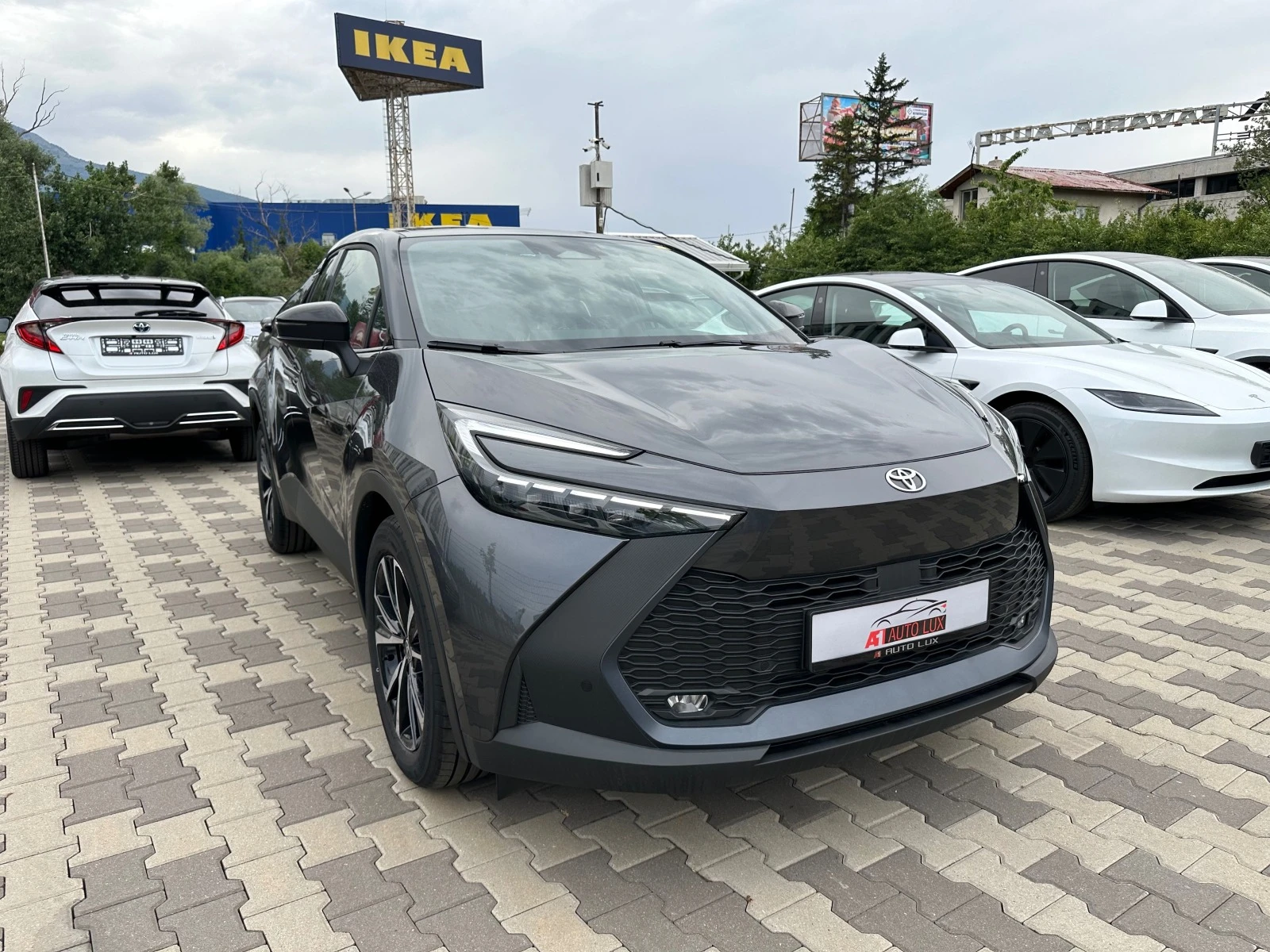 Toyota C-HR 0 км/2, — 11