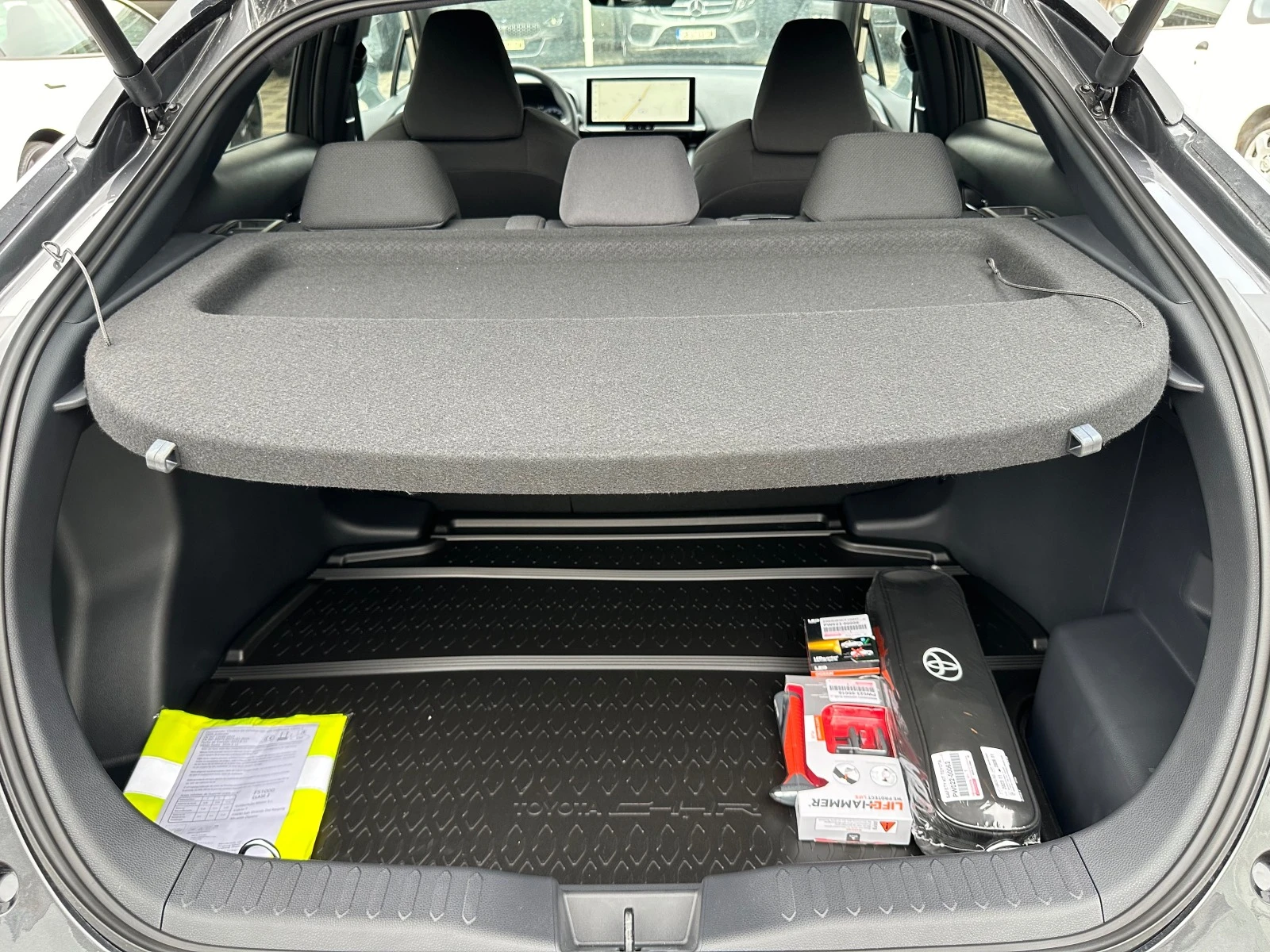 Toyota C-HR 0 км/2, — 7