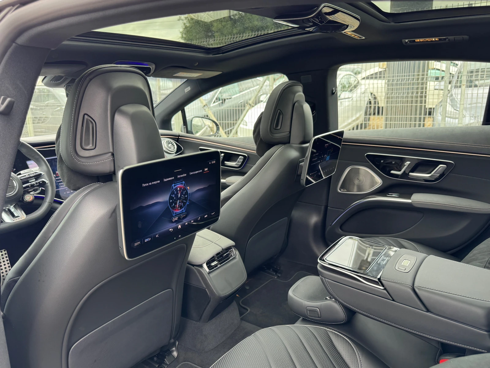 Mercedes-Benz EQS AMG 53 — 13