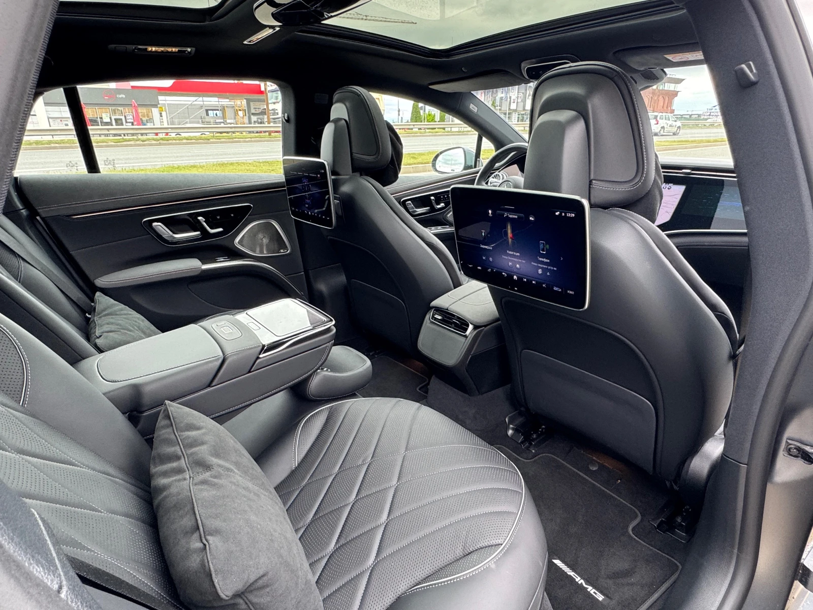 Mercedes-Benz EQS AMG 53 — 12