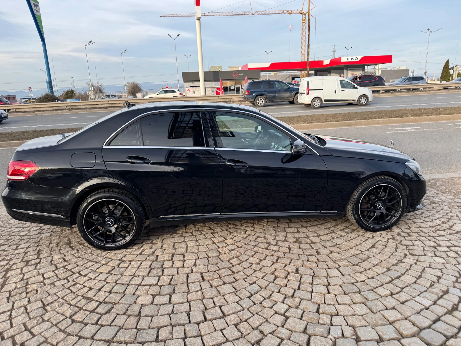Mercedes-Benz E 350 Bluetec/4Matic/Panorama — 7