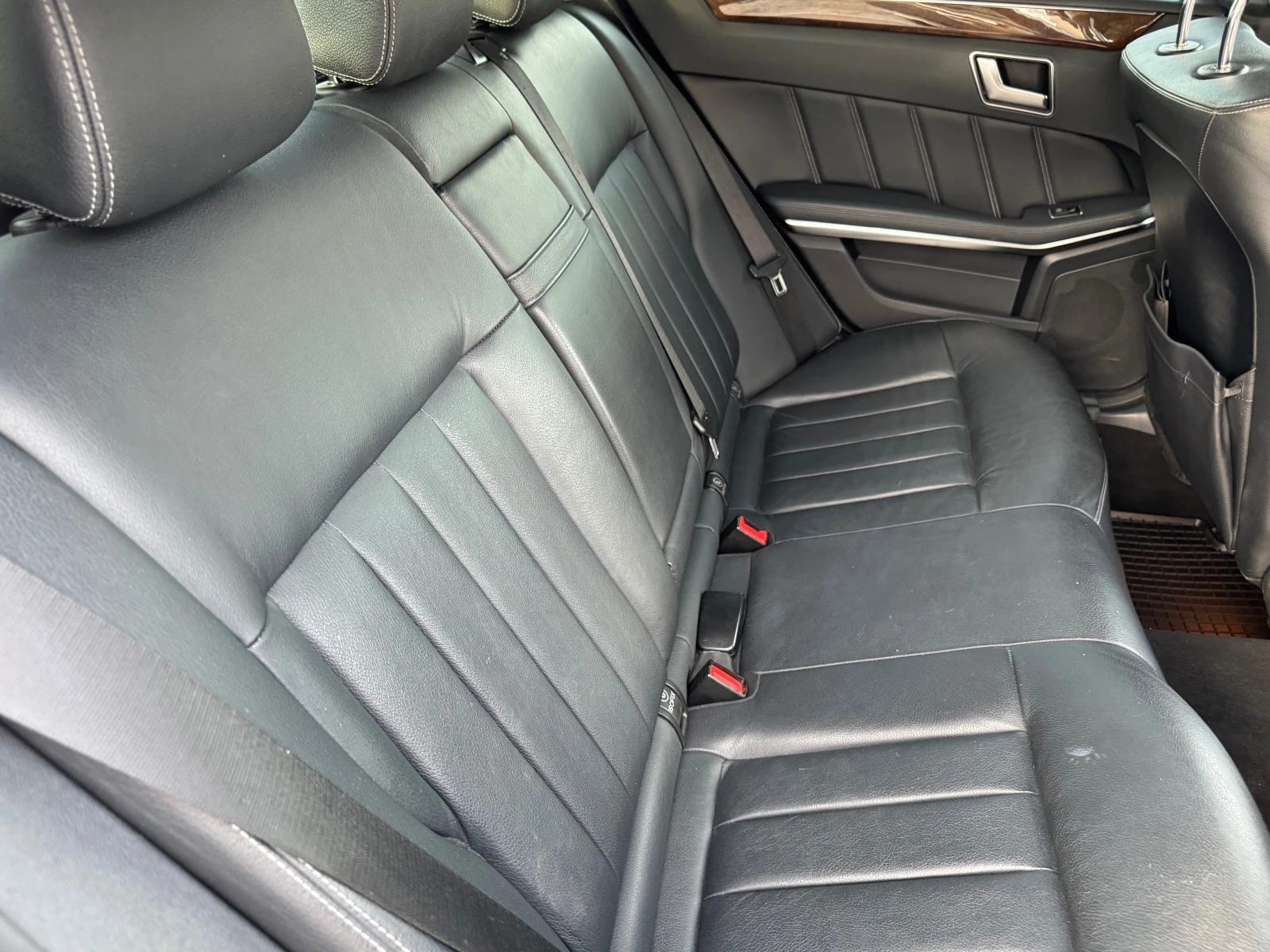 Mercedes-Benz E 350 Bluetec/4Matic/Panorama — 14