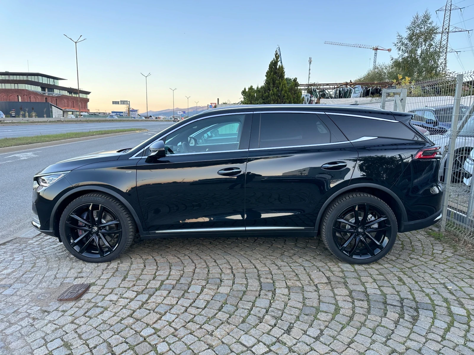 BYD Tang TANG/86kw/6+ 1/ — 9