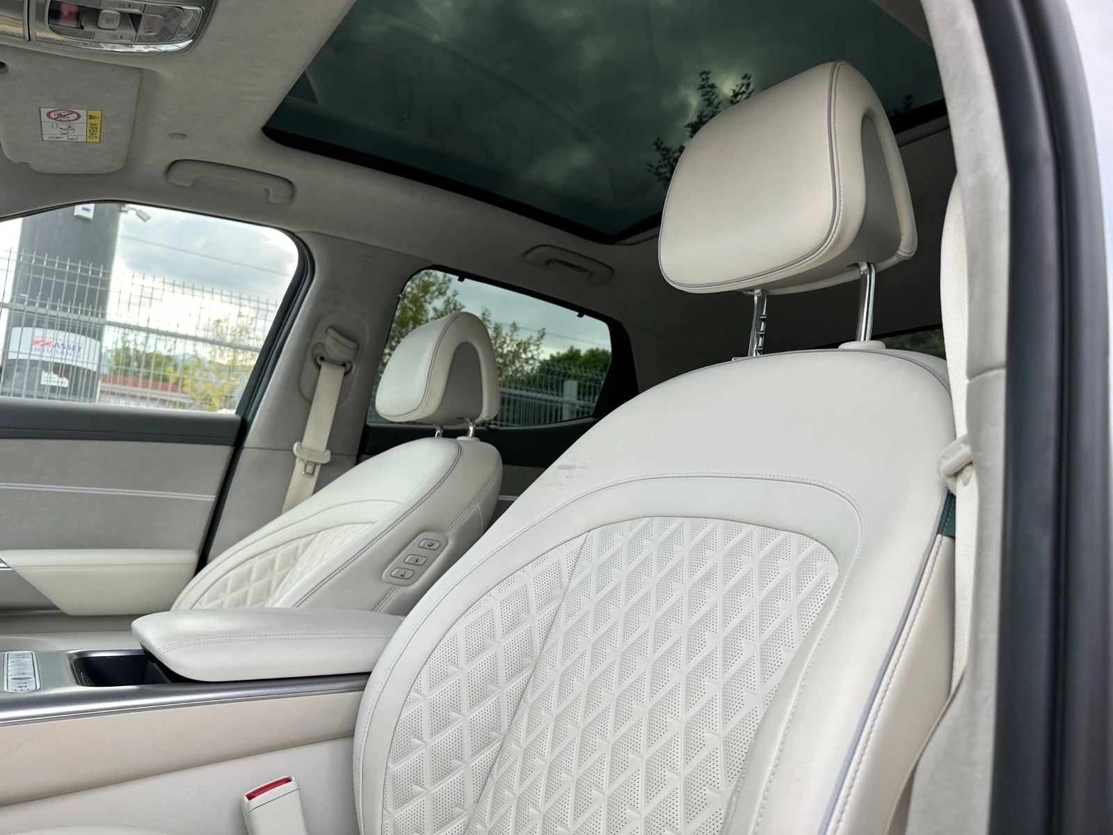 Genesis GV60 SPORT-4X4-77, 4 — 8