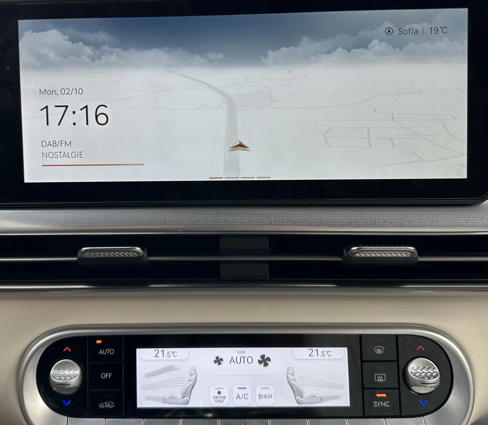 Genesis GV60 SPORT-4X4-77, 4 — 11