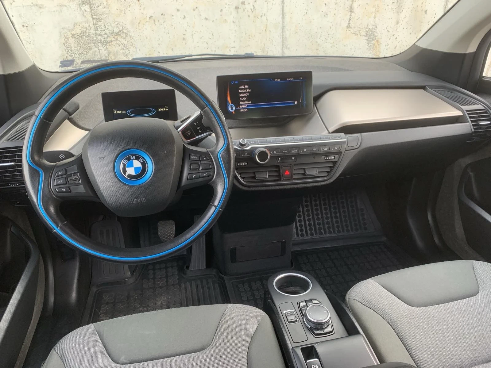 BMW i3 Rex/Auto/NAVI/MULTY/Excellent! Обява: — 11