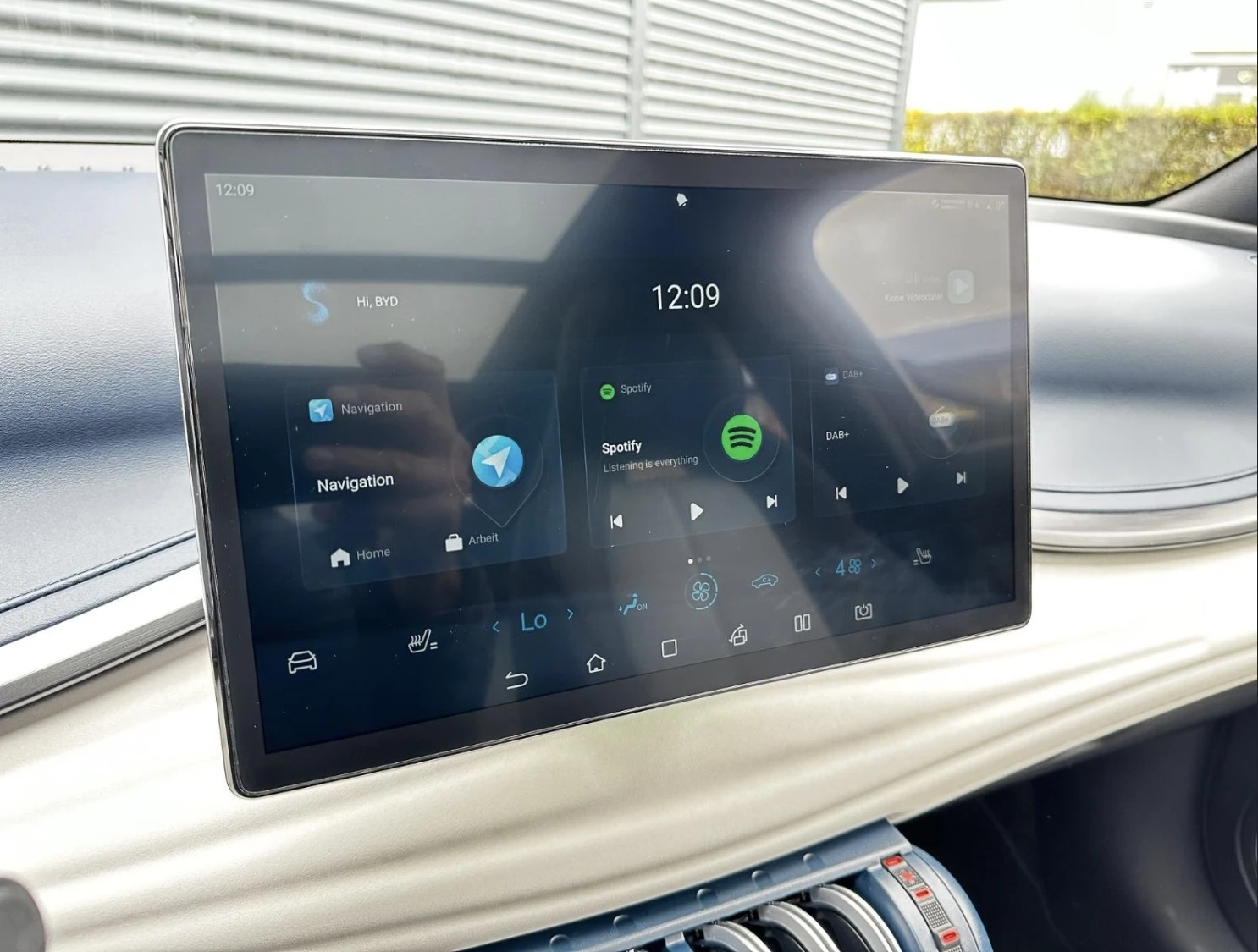 2024 BYD Atto 3 60 kWh Design — 8