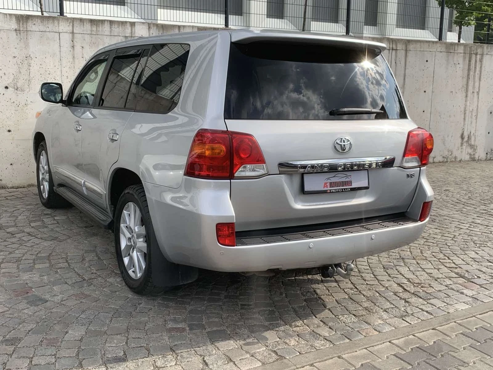 Toyota Land cruiser 200 — 8