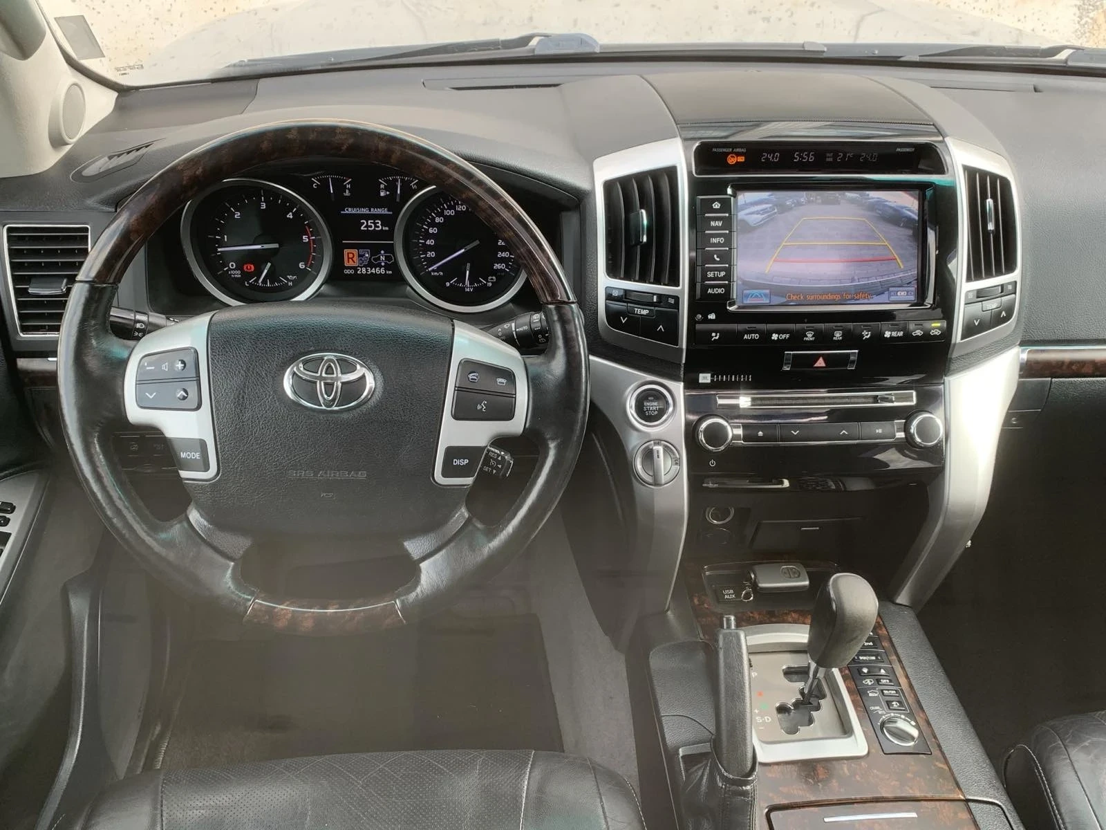 Toyota Land cruiser 200 — 9