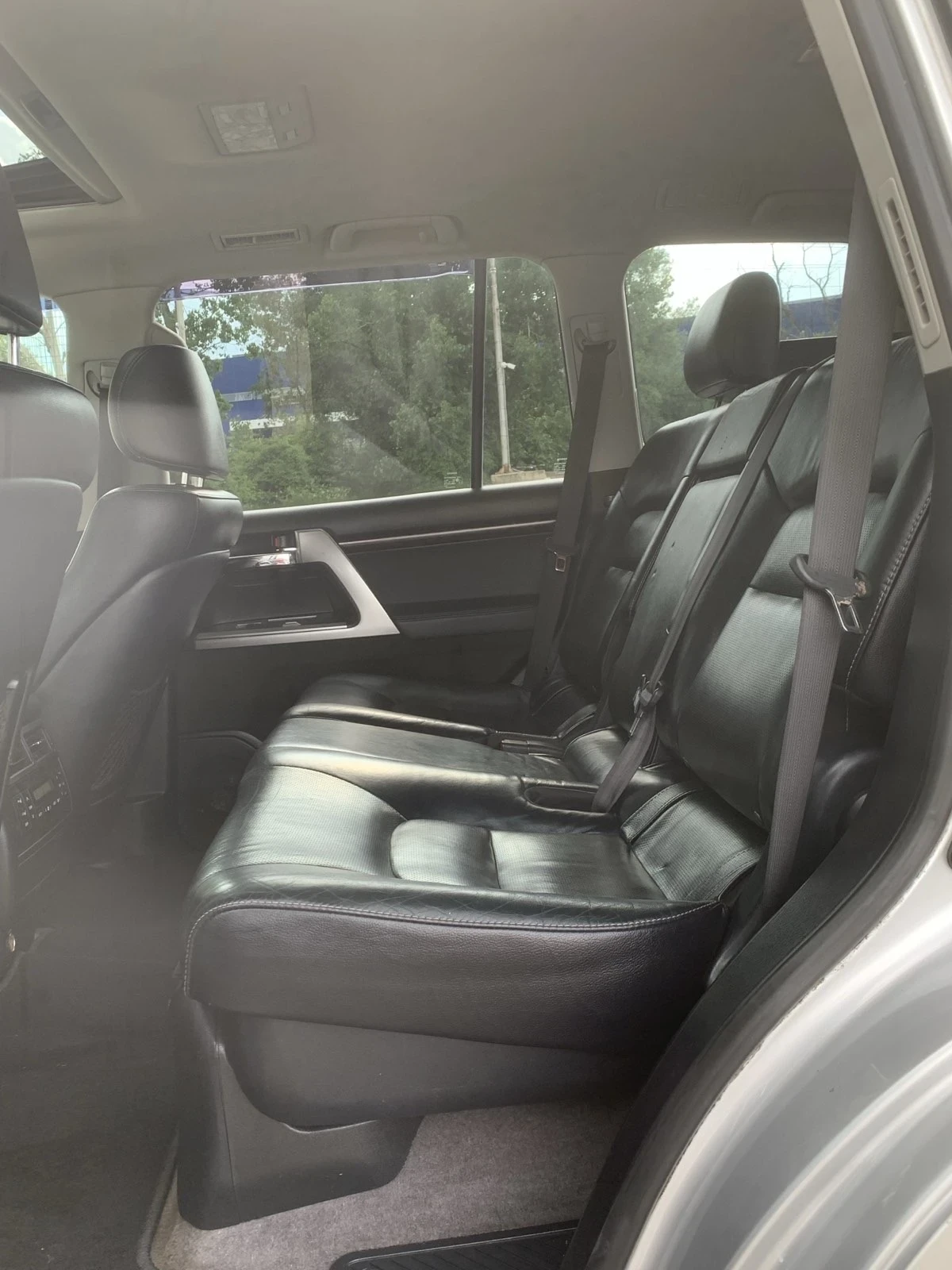 Toyota Land cruiser 200 — 12