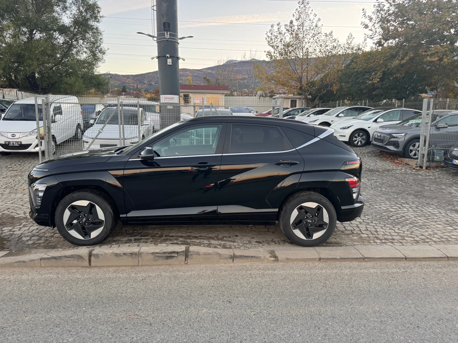 Hyundai Kona 65.4kWh. Обява: — 9