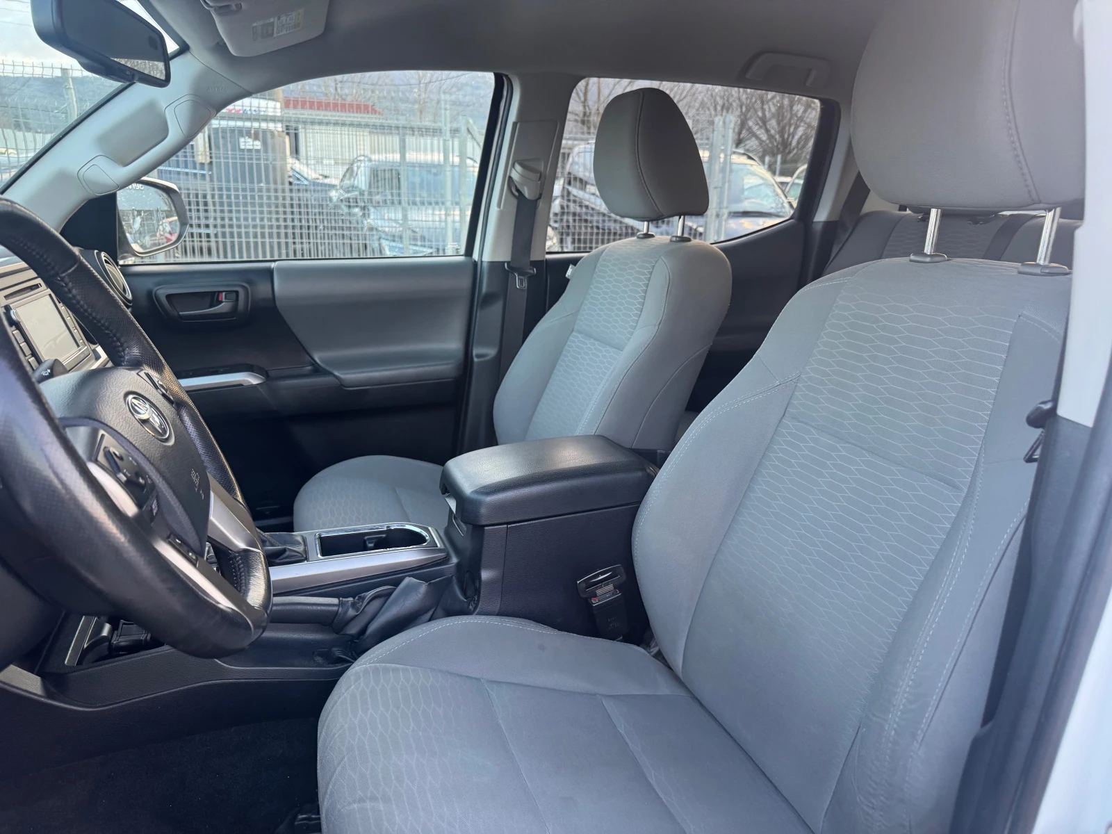 2017 Toyota Tacoma 3.5i 4x4 V6 — 15